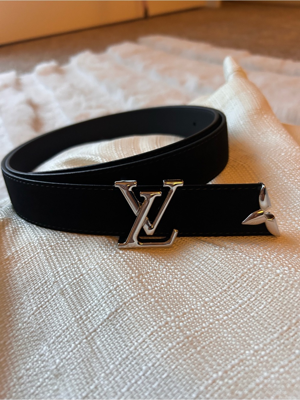 Black Designer-Inspired Silver Initial Buckle Belt | Unisex - Picture 4 of 5
